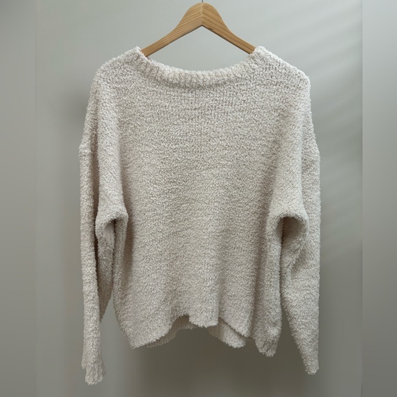 Dress Forum Los Angeles Sweater - Picture 1 of 4